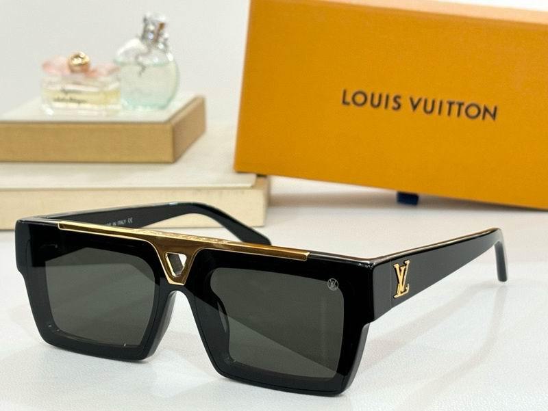 LV Sunglasses 799